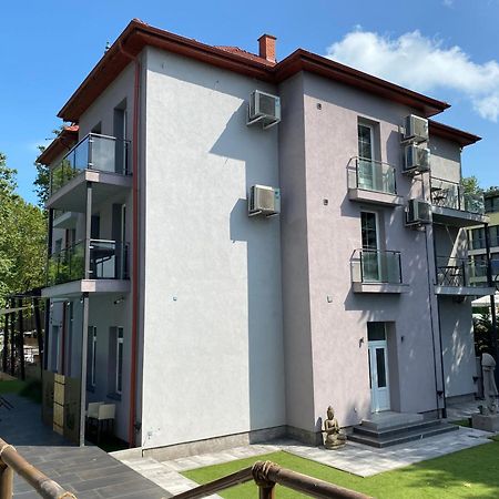 The One Apartman (Adults Only) Aparthotel Siofok Exterior photo